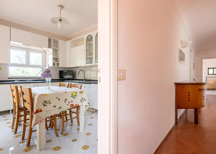 Tra Cielo E Mare - Fantastic Sea View Bed and Breakfast Ανακάπρι