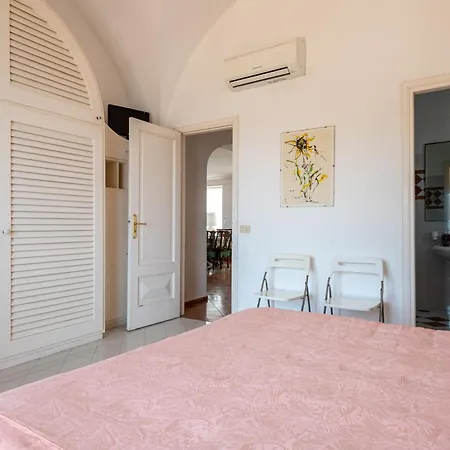 Tra Cielo E Mare - Fantastic Sea View Panzió 3*