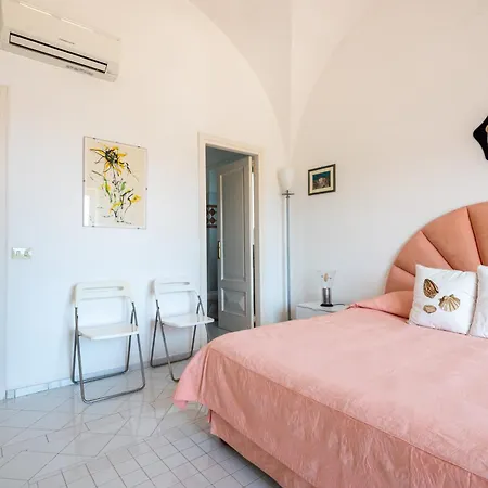 فندق مبيت وإفطار Tra Cielo E Mare - Fantastic Sea View